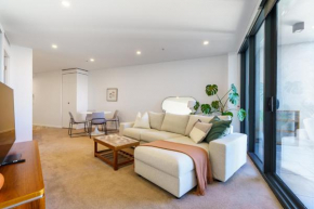 Serene 2BR Apt in the Radiant City of Civic